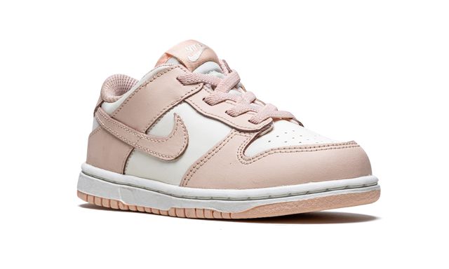 Nike Dunk Low Orange Pearl
